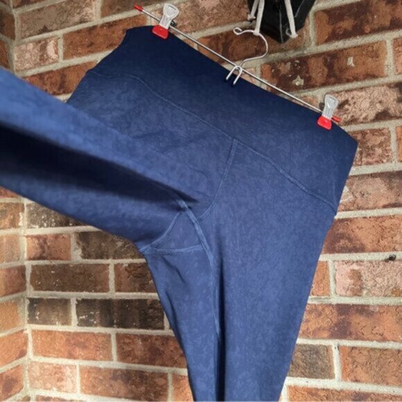 Lululemon 2020 Wunder Under Crop High-Rise *Spray 21" Indigo Spray Mineral Blue - Picture 12 of 14